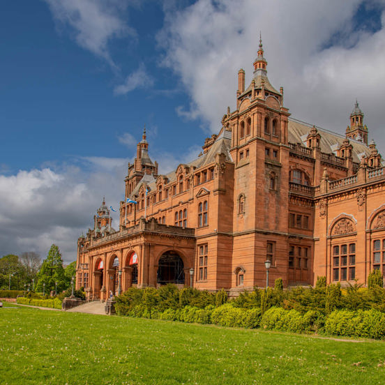 View of the Baroque-style Kelvingrove Art Gallery and Museum